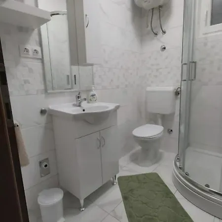 Nenad & Marija Apartman *