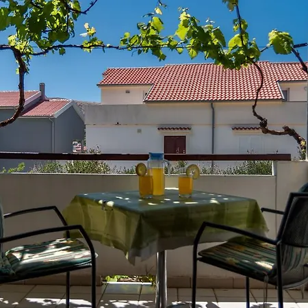 Nenad & Marija Daire