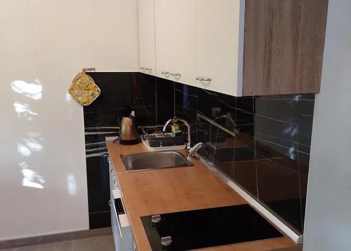 Nenad & Marija Апартаменты *