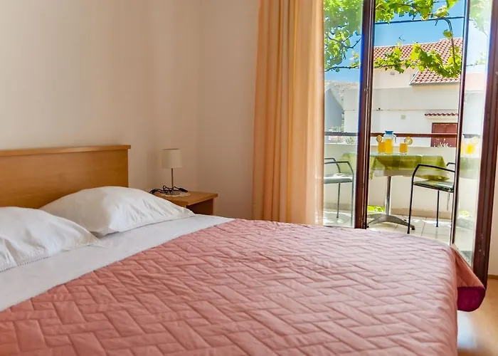 Nenad & Marija 公寓 *