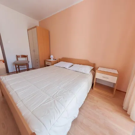 شقة Nenad & Marija *